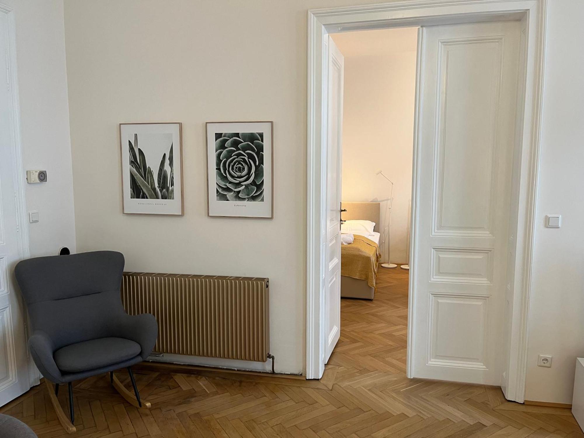 Grosszuegiger Wiener Altbau Gleich Neben Schoenbrunn Εξωτερικό φωτογραφία